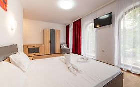 Aria - Guest Rooms